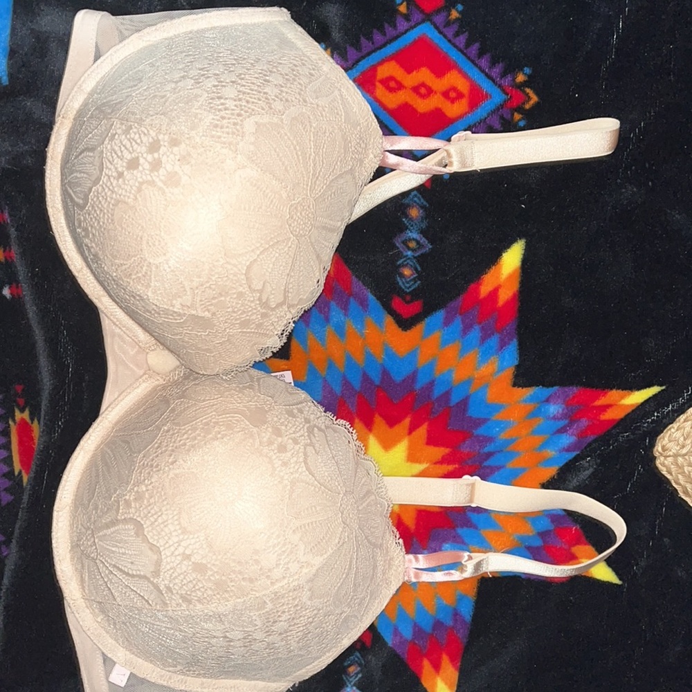 Victoria Secret Push-up Bra 40DD